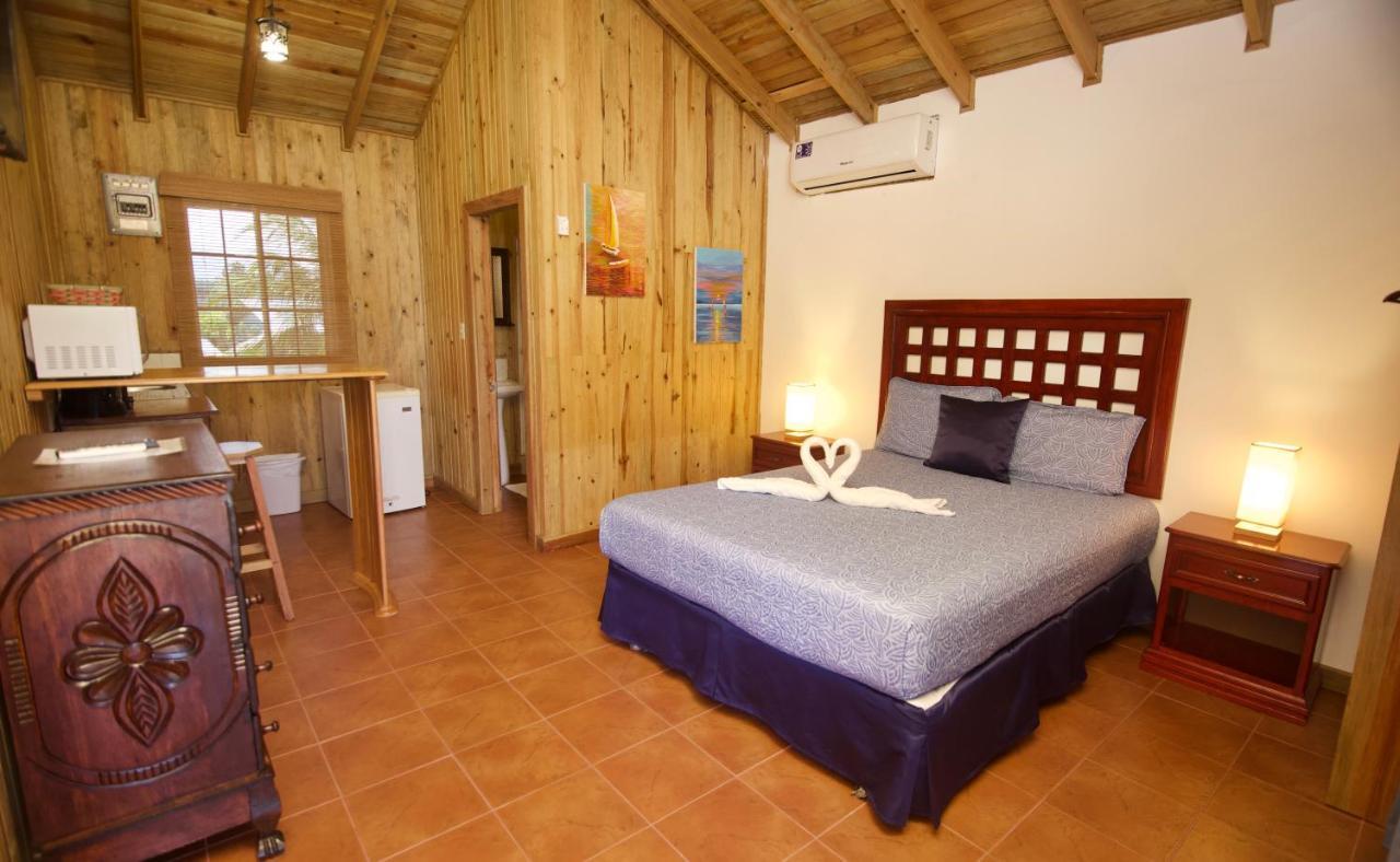 Hotel Playa Caribe Tela Kültér fotó
