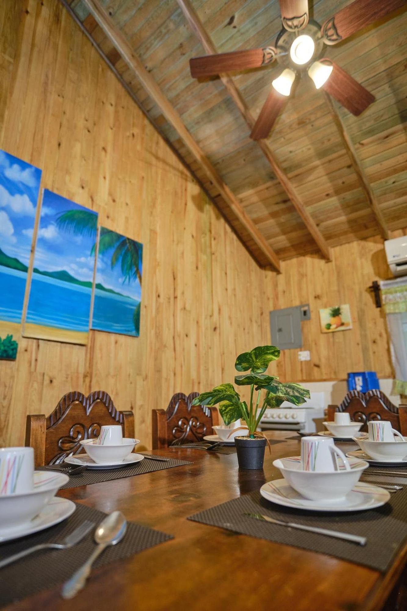 Hotel Playa Caribe Tela Kültér fotó